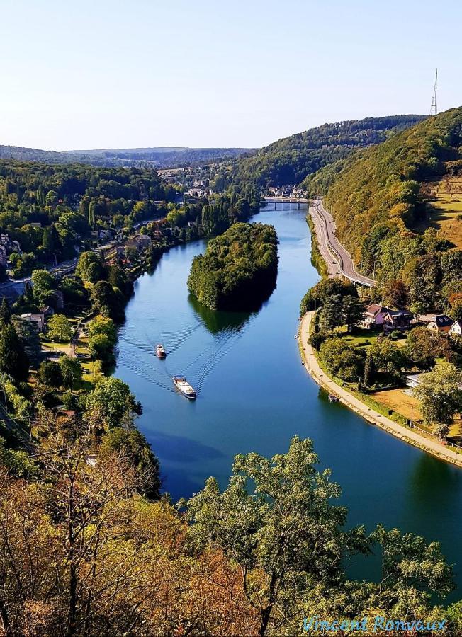Pieds Dans L'eau Private Wellness Bordure De Meuse Casa de Férias