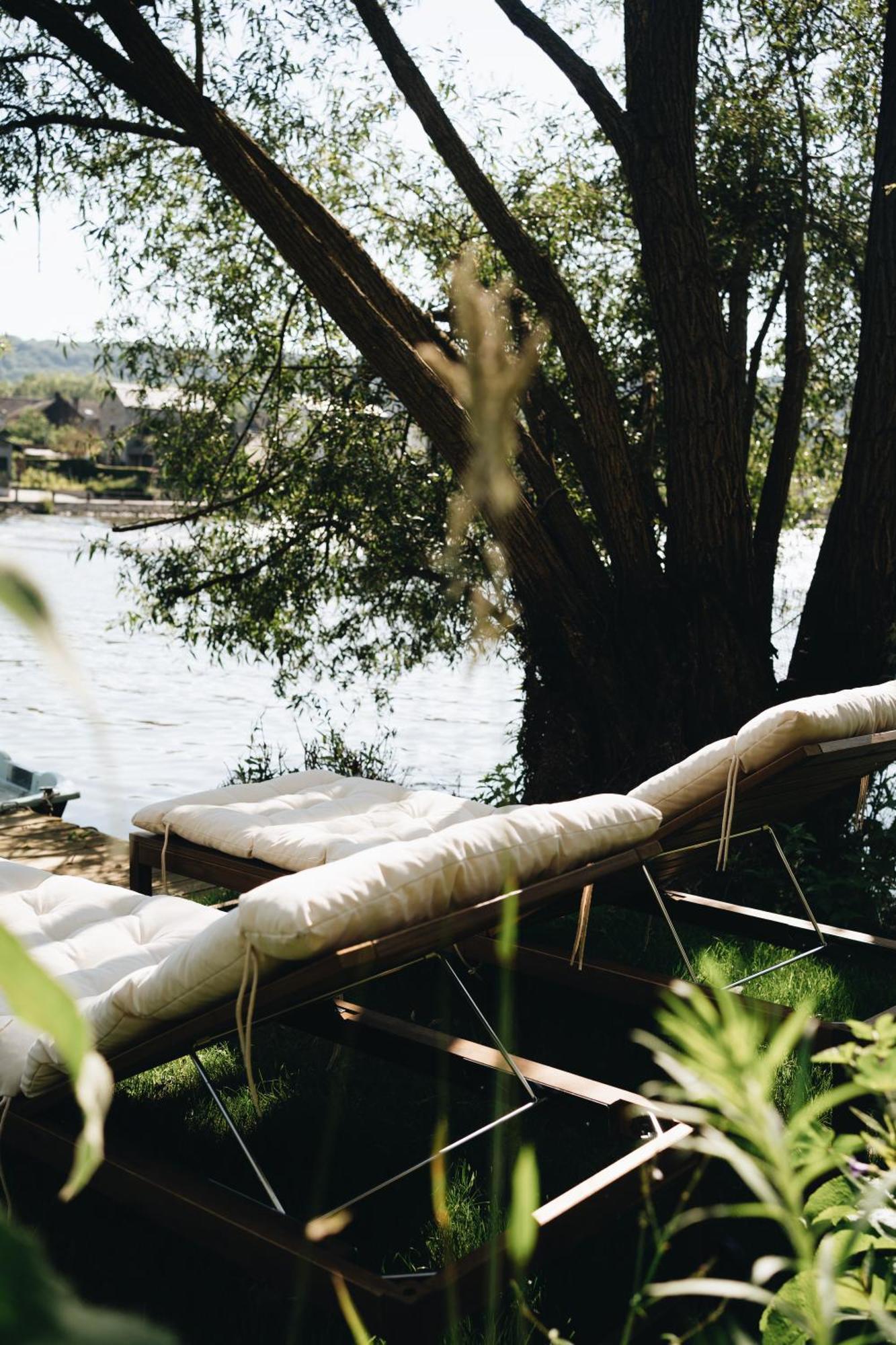 Casa de Férias Pieds Dans L'eau Private Wellness Bordure De Meuse *